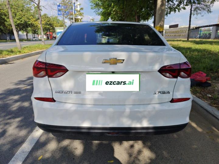 Cruze 2020 320 AT photo 3