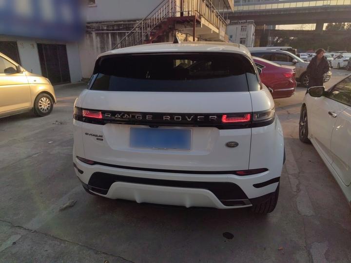 Range Rover Evoque 2021 Evoque L 249PS R-Dynamic S Performance photo 4