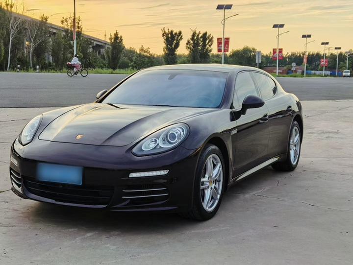 2016 Panamera 4 Edition 3.0T photo 2