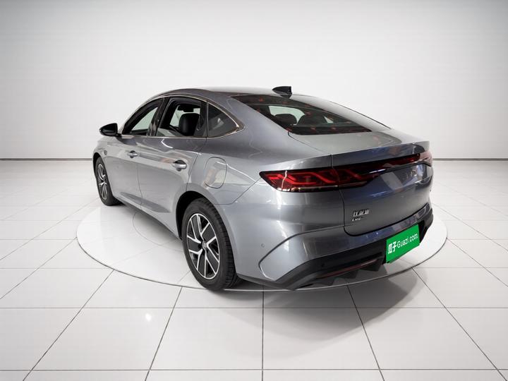 Qin L 2025 DM-i ADAS 120KM photo 4