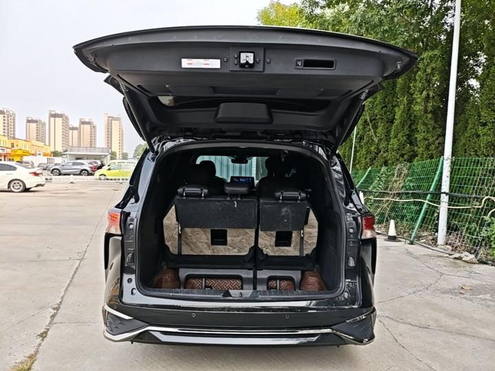 Sienna 2023 2.5L Hybrid Premium photo 8
