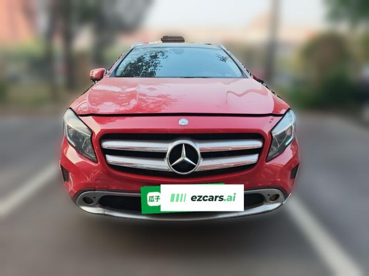 GLA 2016 GLA 200 Dynamic photo 2