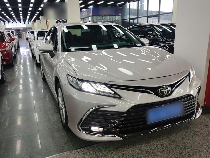 Camry 2021 2.0G Luxury photo 3