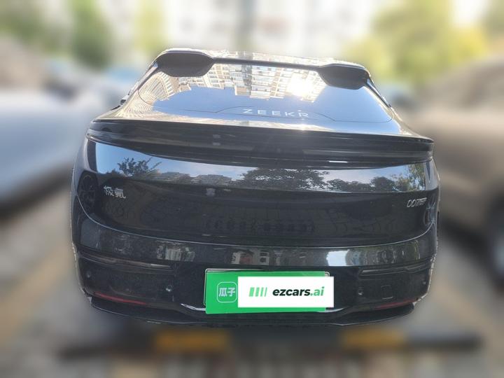 007GT 2026 RWD Max 75kWh photo 5