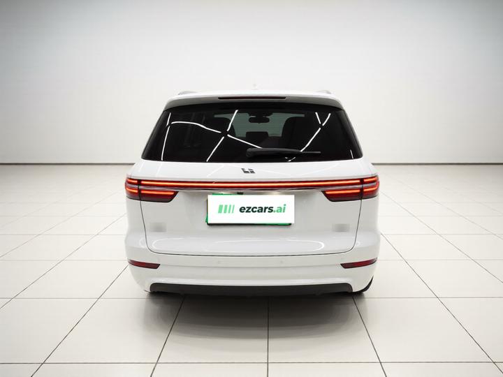 Li Auto ONE 2020 EREV 6-Seater photo 5