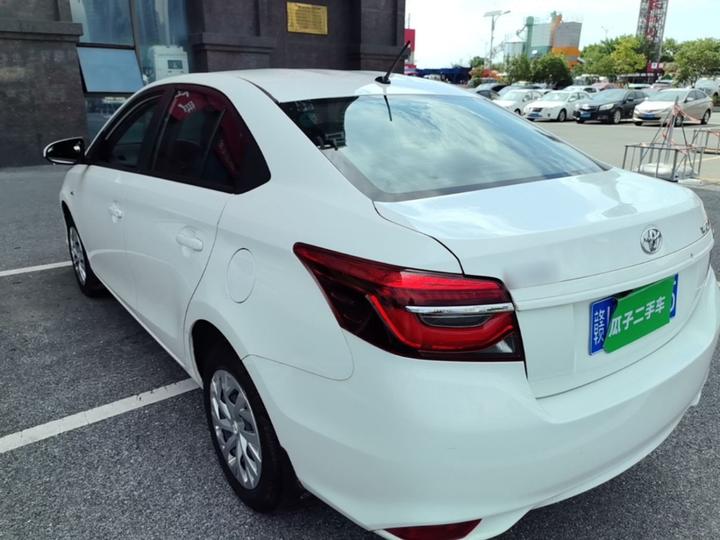 Vios 2021 1.5L CVT photo 4