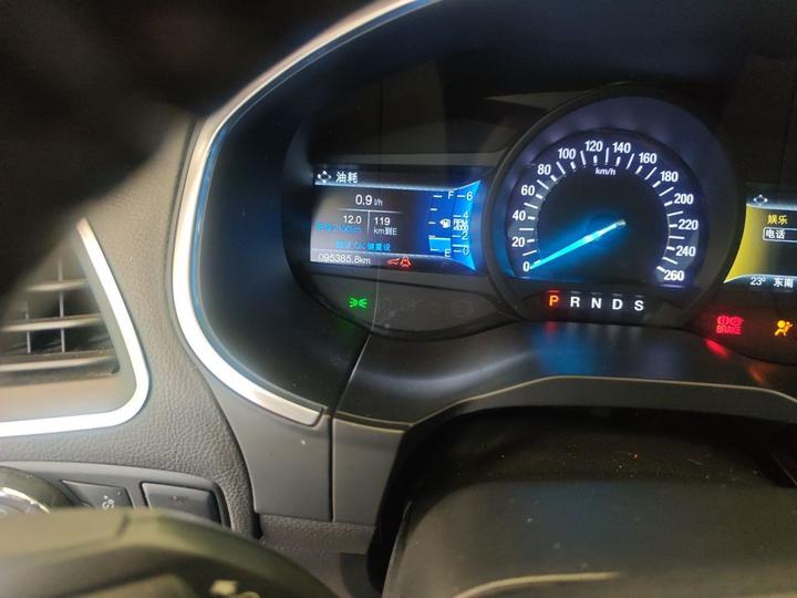 Edge 2018 EcoBoost 245 RWD 7-Seater China V photo 6
