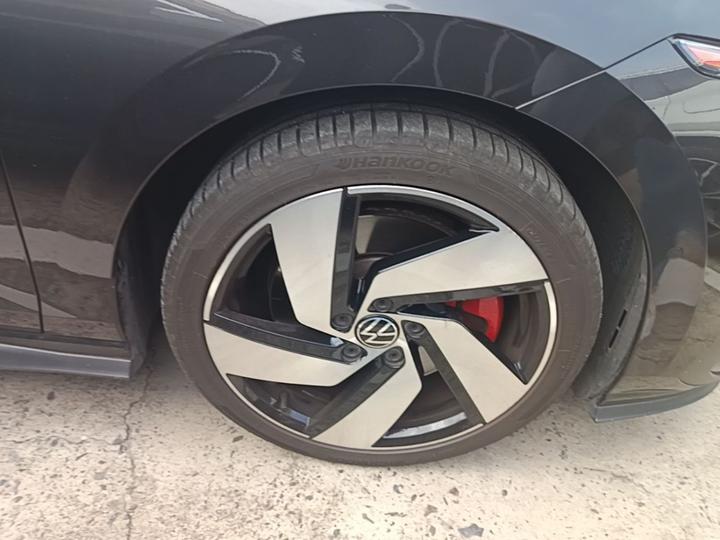 Golf GTI 2021 Facelift 380TSI DSG GTI photo 8