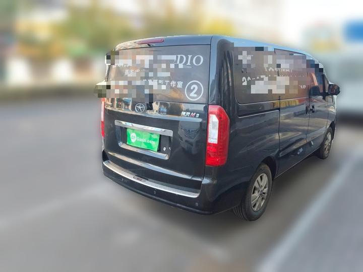 Refine M3 2016 1.6L Luxury Smart photo 6