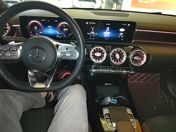 A-Class 2020 A 200 L Sport photo 5