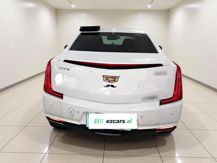 XTS 2018 28T Tech photo 5