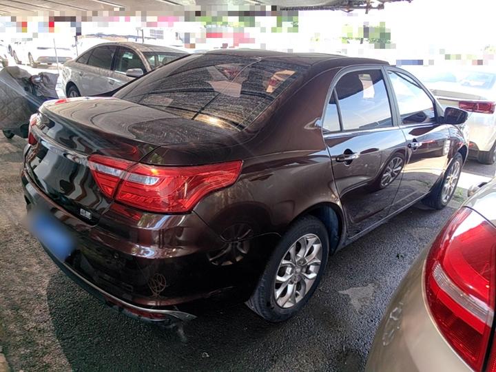 Vision 2018 1.5L MT photo 4