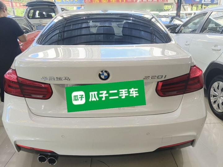 3 Series 2017 320i M Sport photo 3