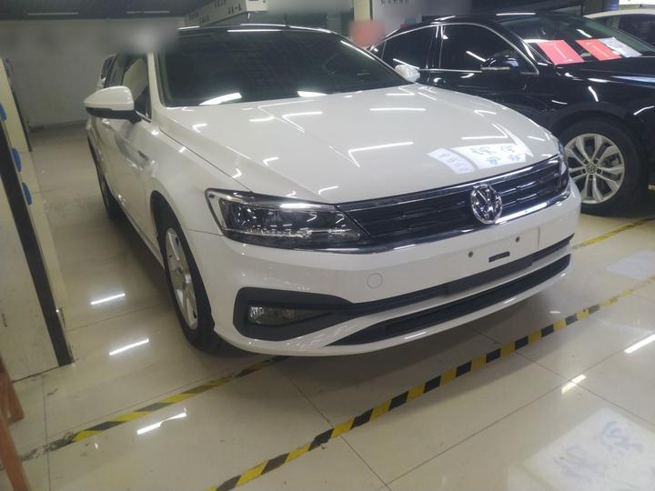 Lamando 2021 230TSI DSG photo 3