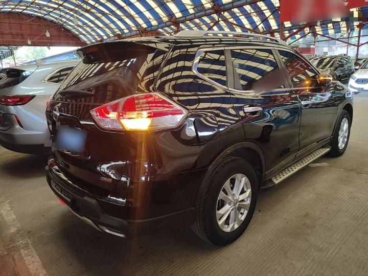X-Trail 2015 2.0L CVT Comfort MAX 2WD photo 4