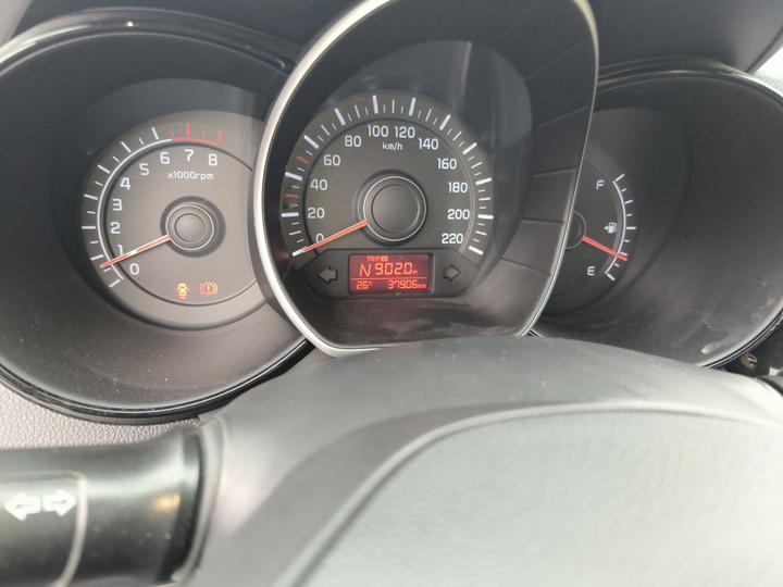 K2 2015 Sedan 1.4L AT GLS photo 2
