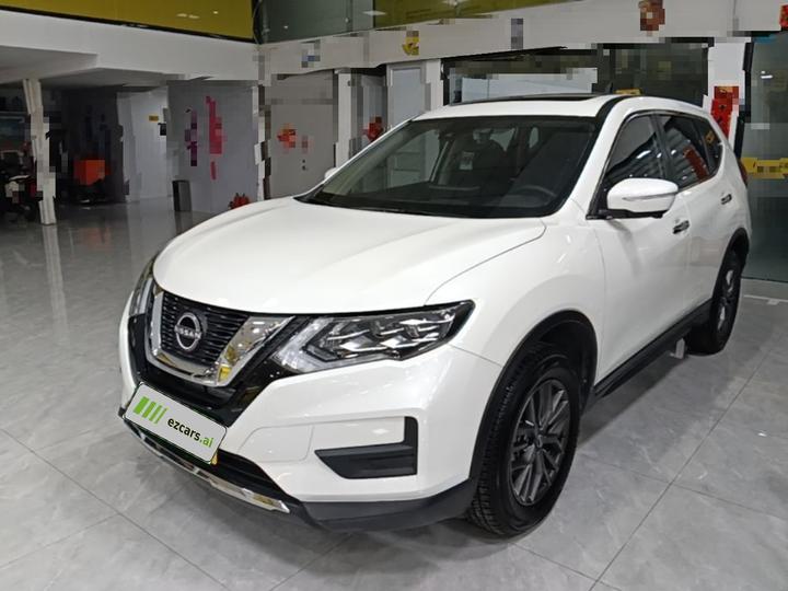 X-Trail 2025 2.0L RWD Leading
