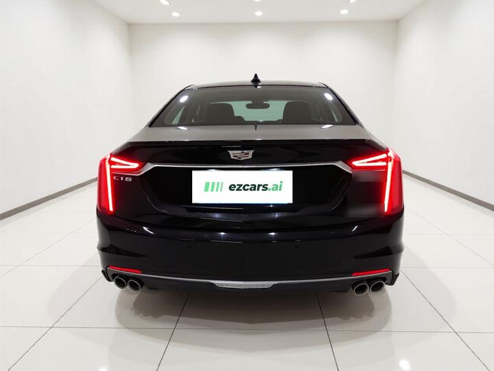 CT6 2022 28T Premium photo 5