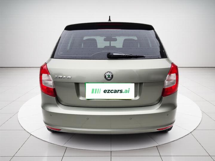 Fabia 2012 1.4L AT photo 5