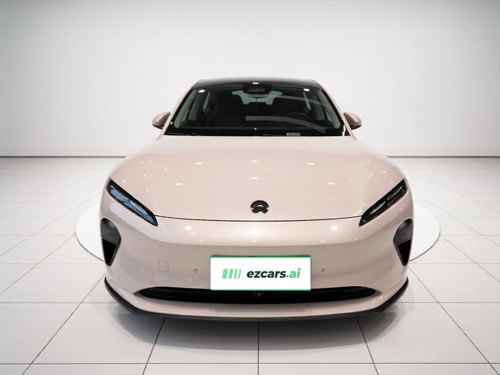 ET5 2022 75kWh photo 2