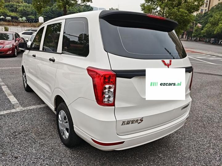 Wuling Hongguang 2019 1.5L S Base China VI LAR photo 4