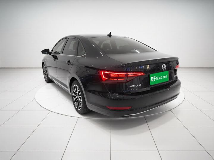 Sagitar 2021 280TSI DSG Comfort Connected photo 4