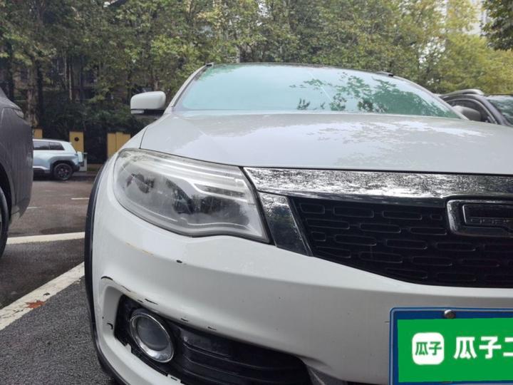 3 2016 SUV 1.6T AT photo 7