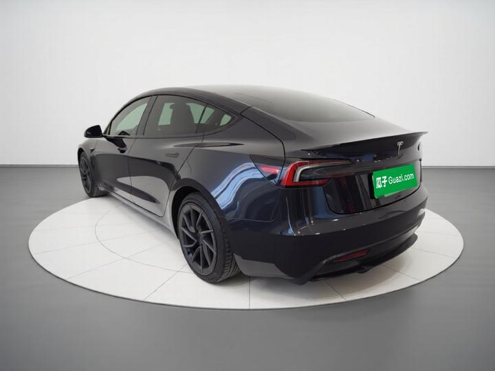 Model 3 2024 Performance AWD photo 4