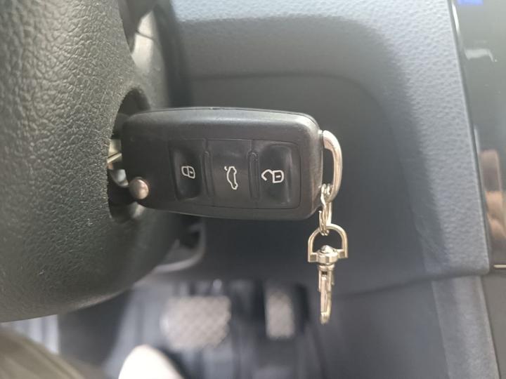 Rapid 2018 1.6L AT Comfort photo 8