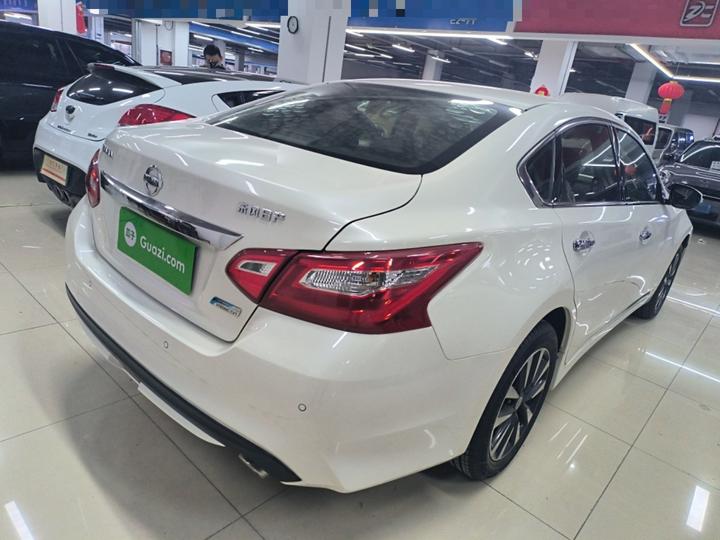 Teana 2016 2.0L XL-Upper photo 4
