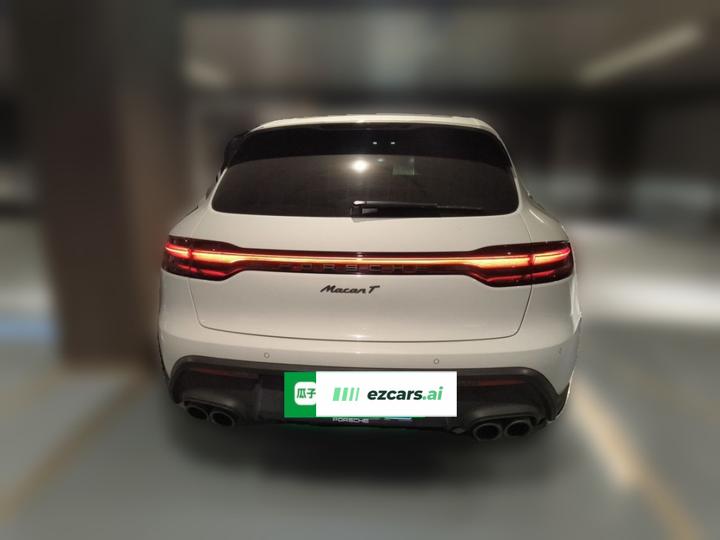 2022 Macan T 2.0T photo 5
