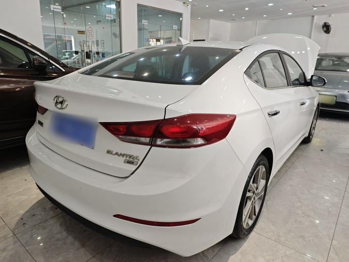 Elantra 2016 1.6L AT Smart Elite photo 6