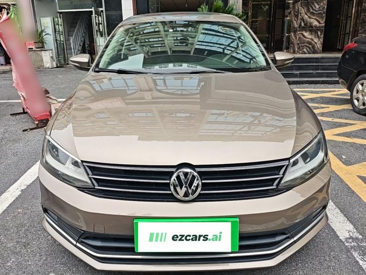 Sagitar 2015 1.6L AT Comfort photo 2