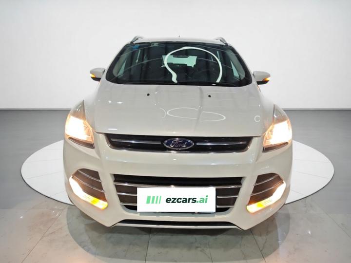 Kuga 2015 1.5L GTDi RWD photo 2