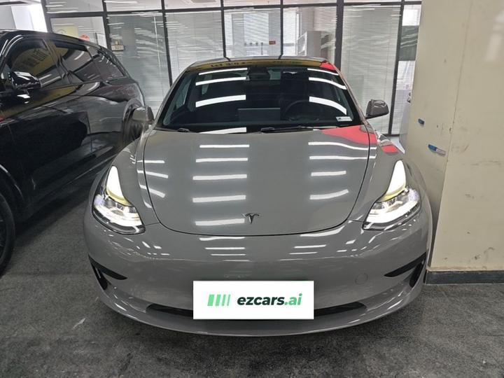 Model 3 2022 RWD photo 2