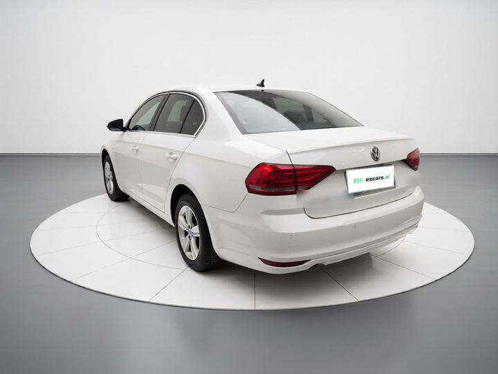 Lavida 2015 1.6L MT photo 4