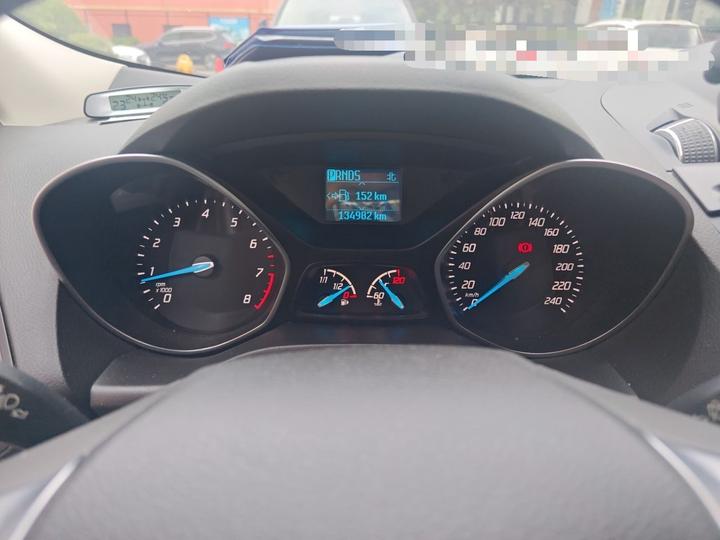 Kuga 2015 1.5L GTDi RWD photo 8