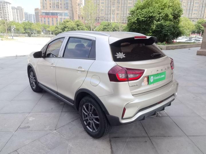 Vision X3 2021 PRO 1.5L CVT Premium photo 4