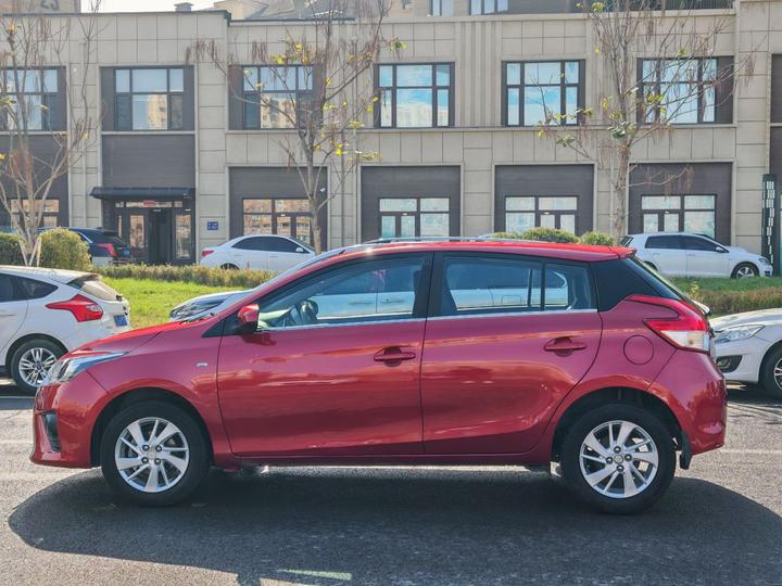 YARiS L 2014 1.3E AT photo 7