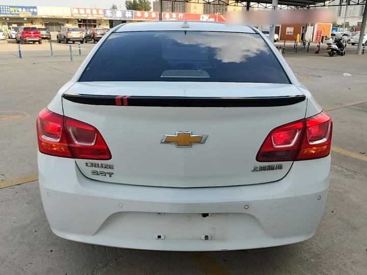 2015 1.5L Classic SE AT photo 3