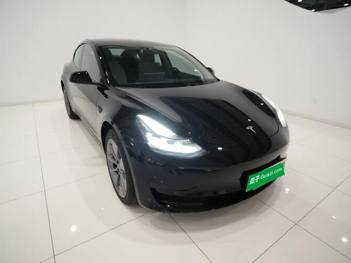 Model 3 2022 RWD photo 3
