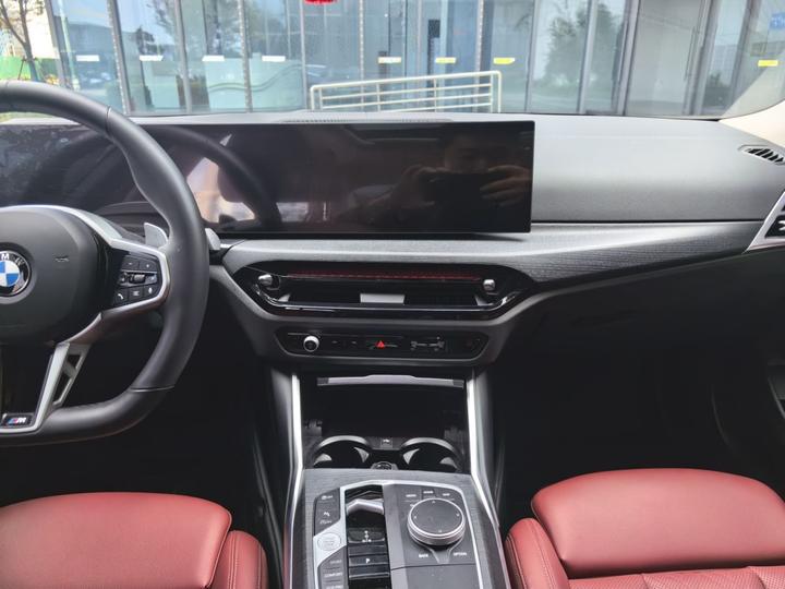 3 Series 2025 325Li M Sport Package photo 8
