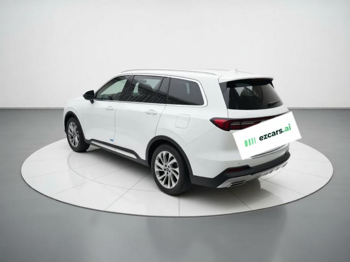 Equator 2021 EcoBoost 225 7-Seater photo 4