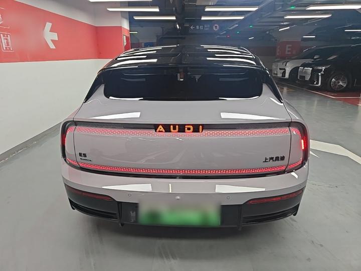 AUDI E5 Sportback 2026 quattro photo 3