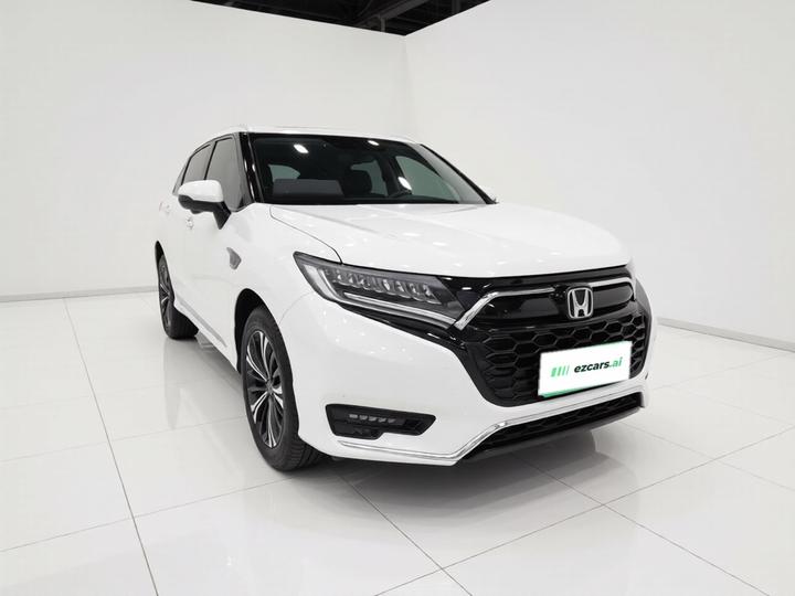 UR-V 2020 370TURBO RWD photo 3