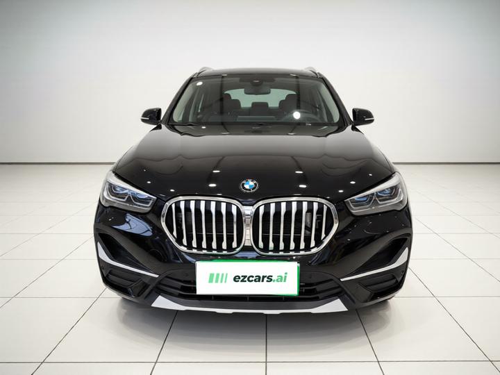 X1 EV 2020 xDrive30Le Exclusive photo 2