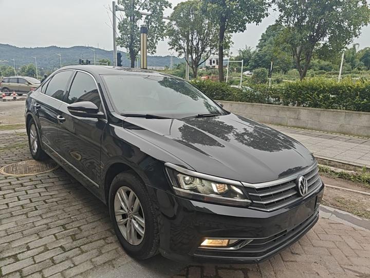 Passat 2016 330TSI DSG photo 3