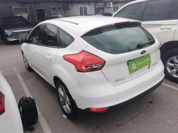Focus 2018 Hatchback Classic 1.6L AT Comfort photo 4