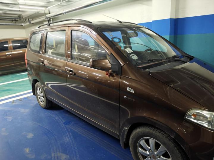 Wuling Hongguang 2014 1.5L S Standard photo 4