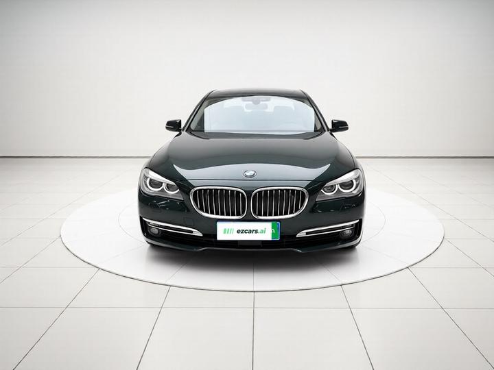7 Series 2014 730Li photo 2